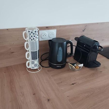 Bel Appartement F2 Hyper Centre Refait A Neuf Κουτάνς Εξωτερικό φωτογραφία